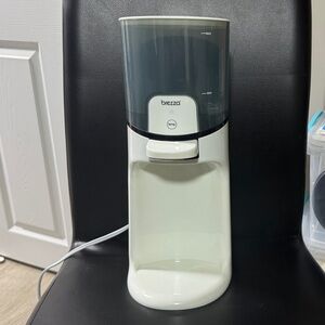 BabyBrezzer water dispenser